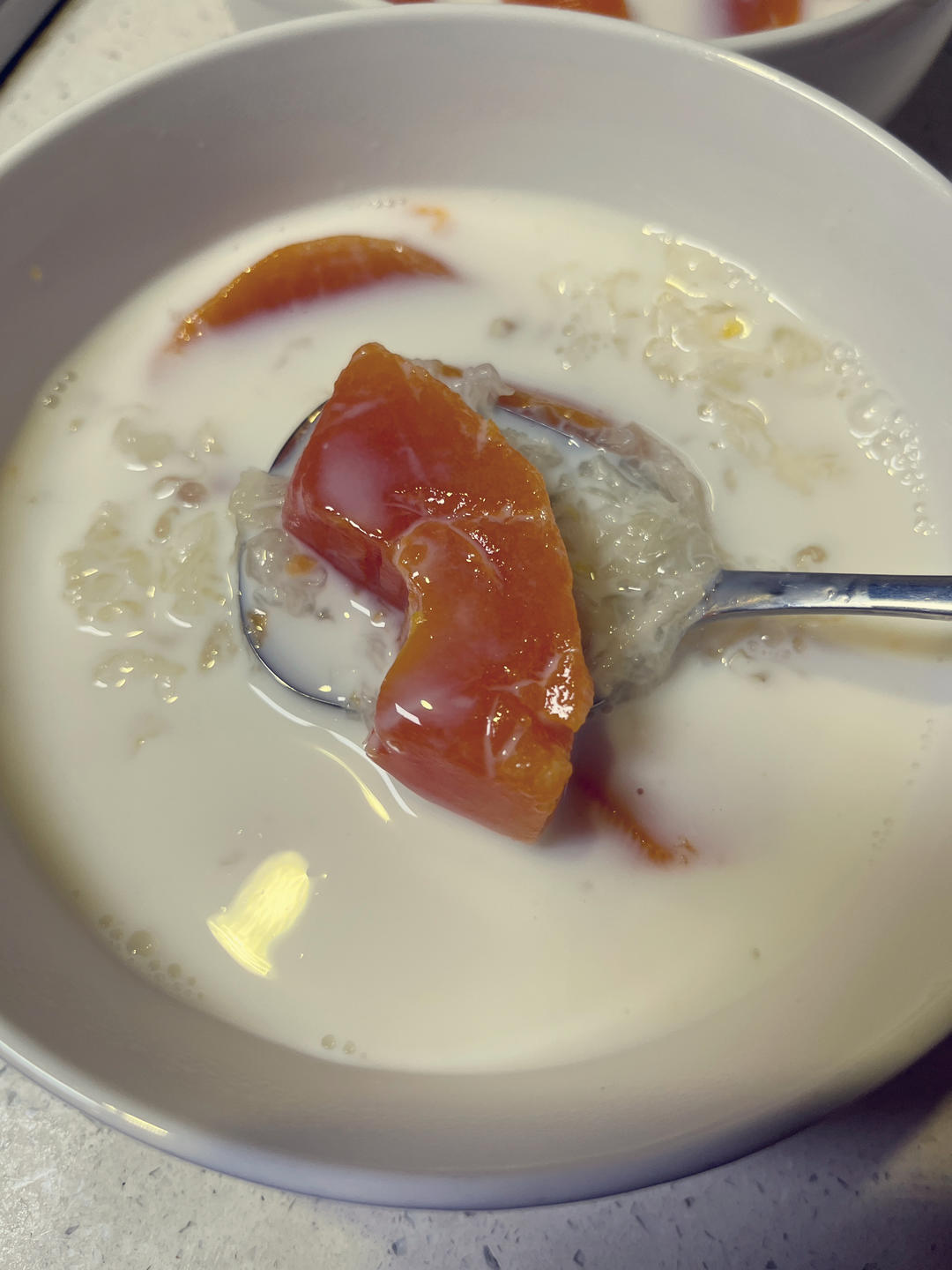 木瓜雪耳牛奶糖水-养颜香甜又做法超简单的粤式糖水