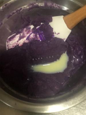 紫薯菊花酥#零难度手工开酥#的做法 步骤3