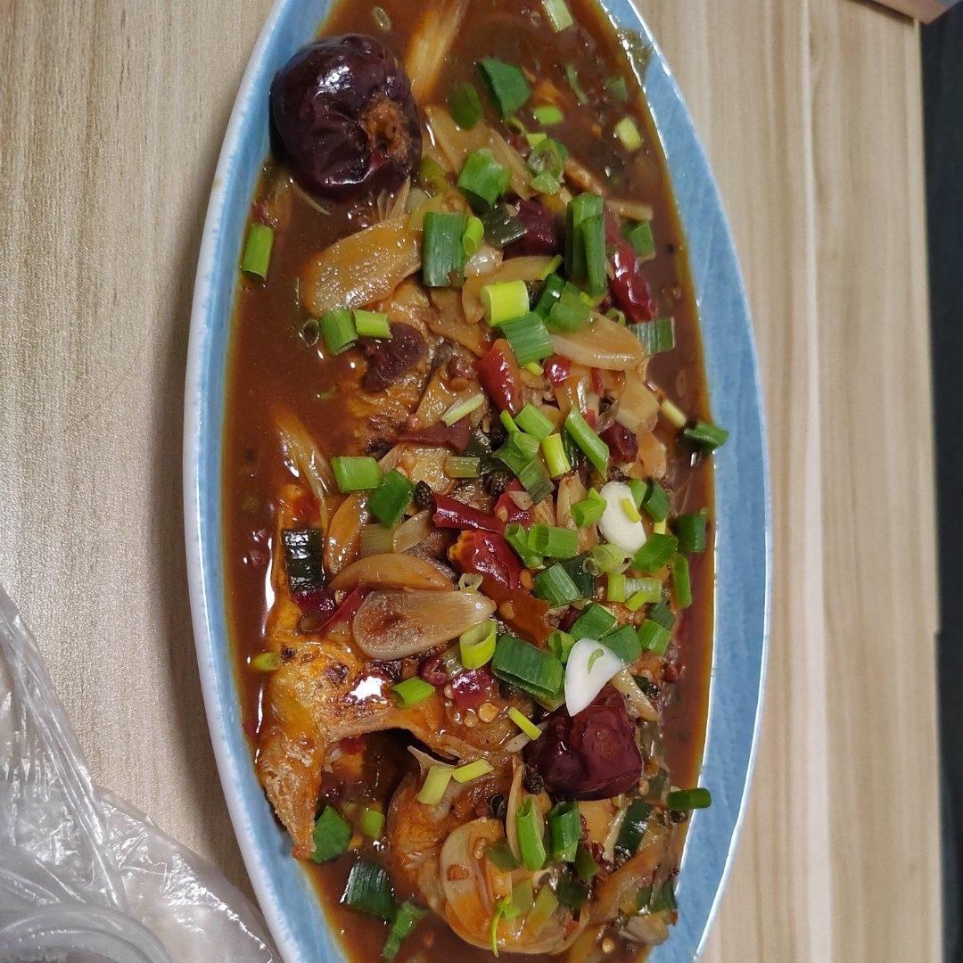 红烧鲈鱼