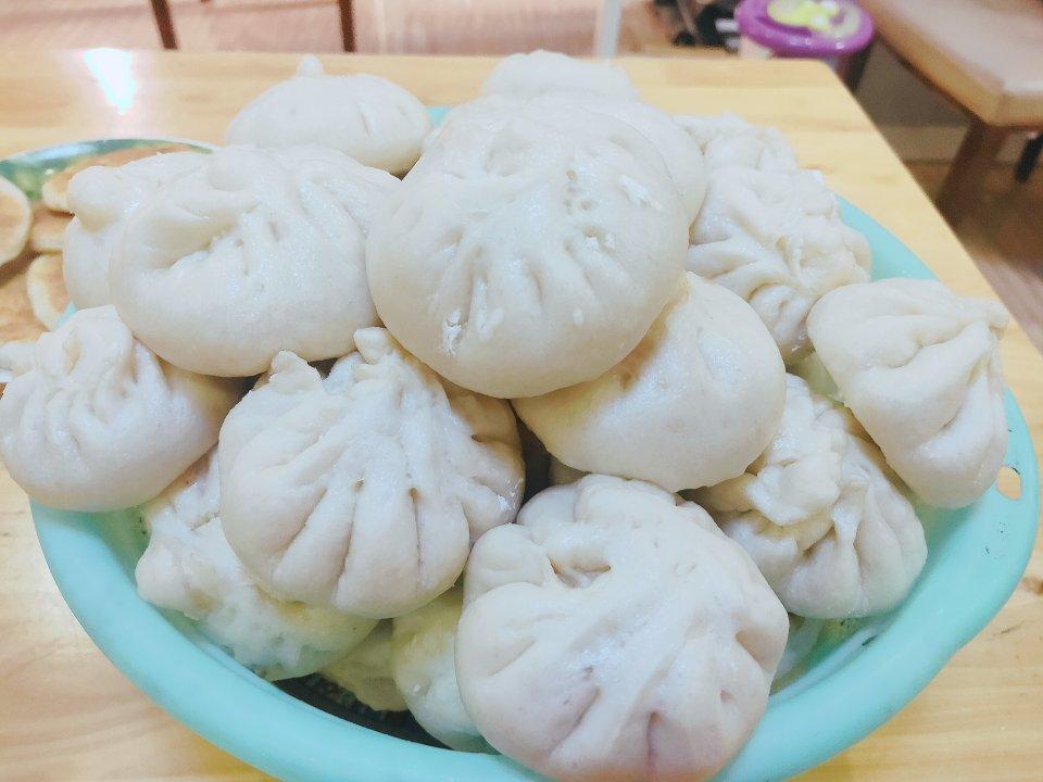 酱肉包子