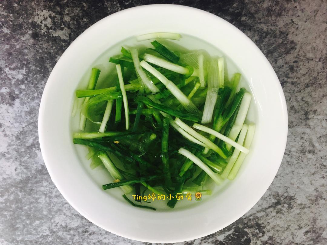 芹菜胡萝卜猪肉馅（适合包子饺子等）的做法 步骤2