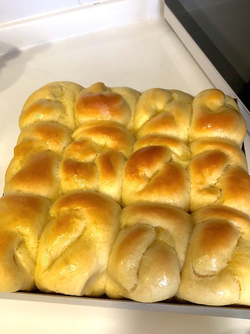 吃不腻的老面包 | 升级版更柔软绵密细腻水润 | 奶香十足可拉丝哟 | 爆炸好吃的早餐包