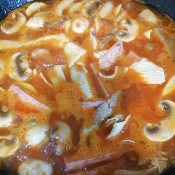 家常番茄火锅汤底做法