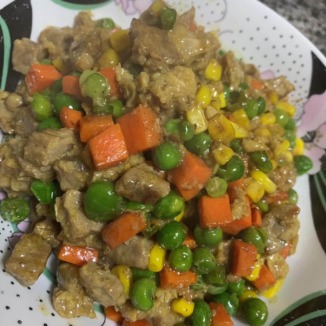 青豆炒牛肉丁