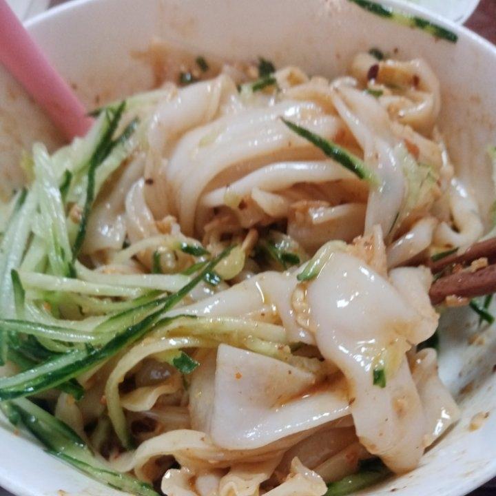 凉皮-家庭自制（告诉你自己做更劲道的秘诀）