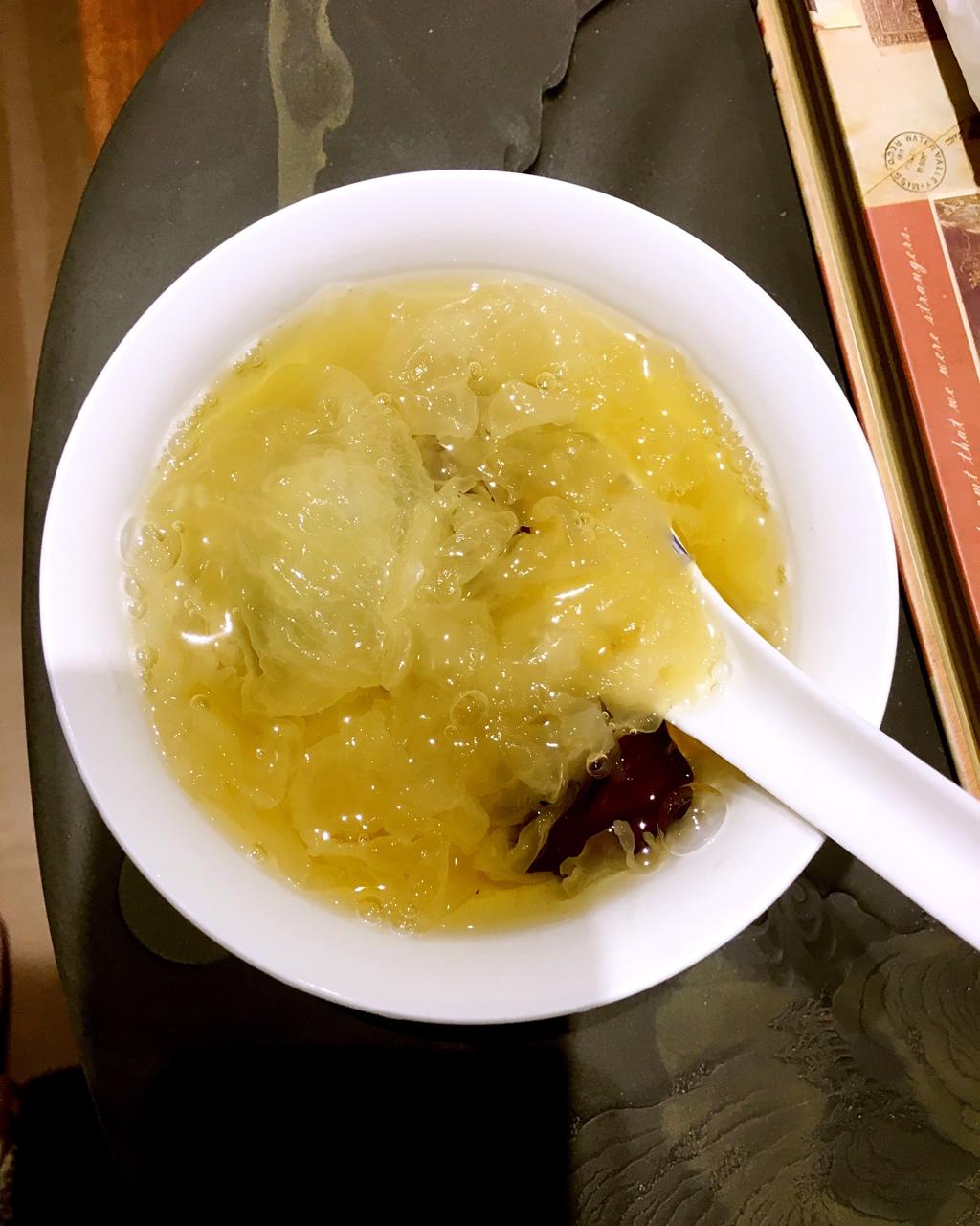 红枣银耳汤