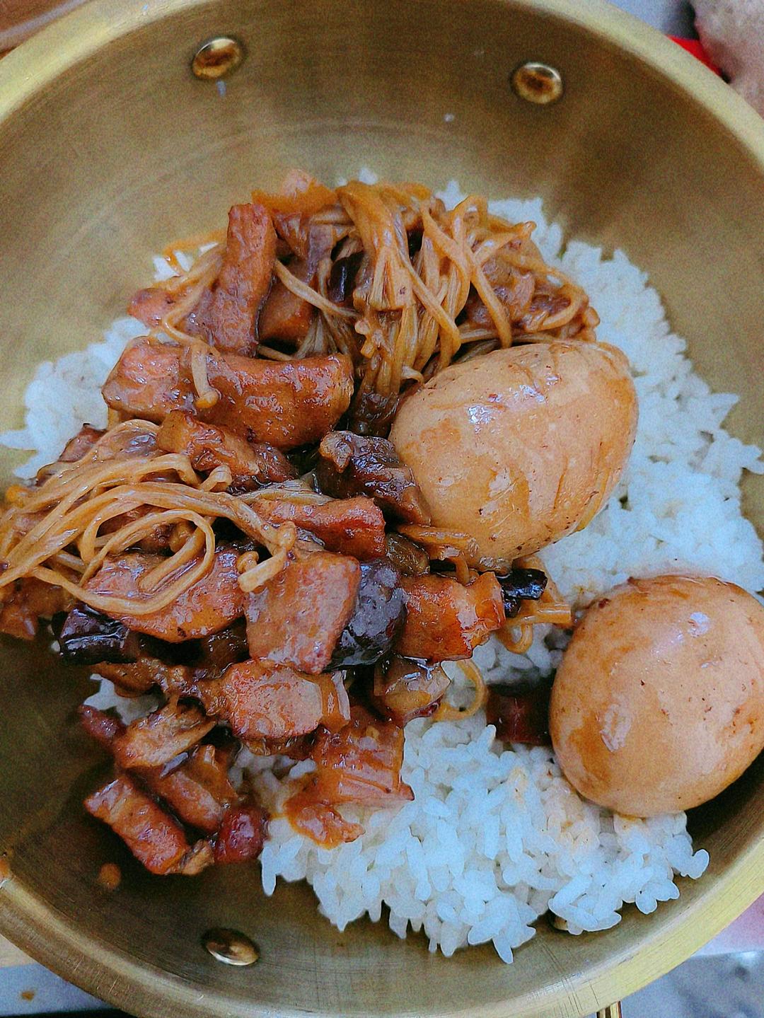 香菇卤肉饭造起来