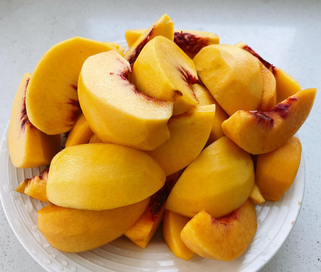 自制黄桃罐头