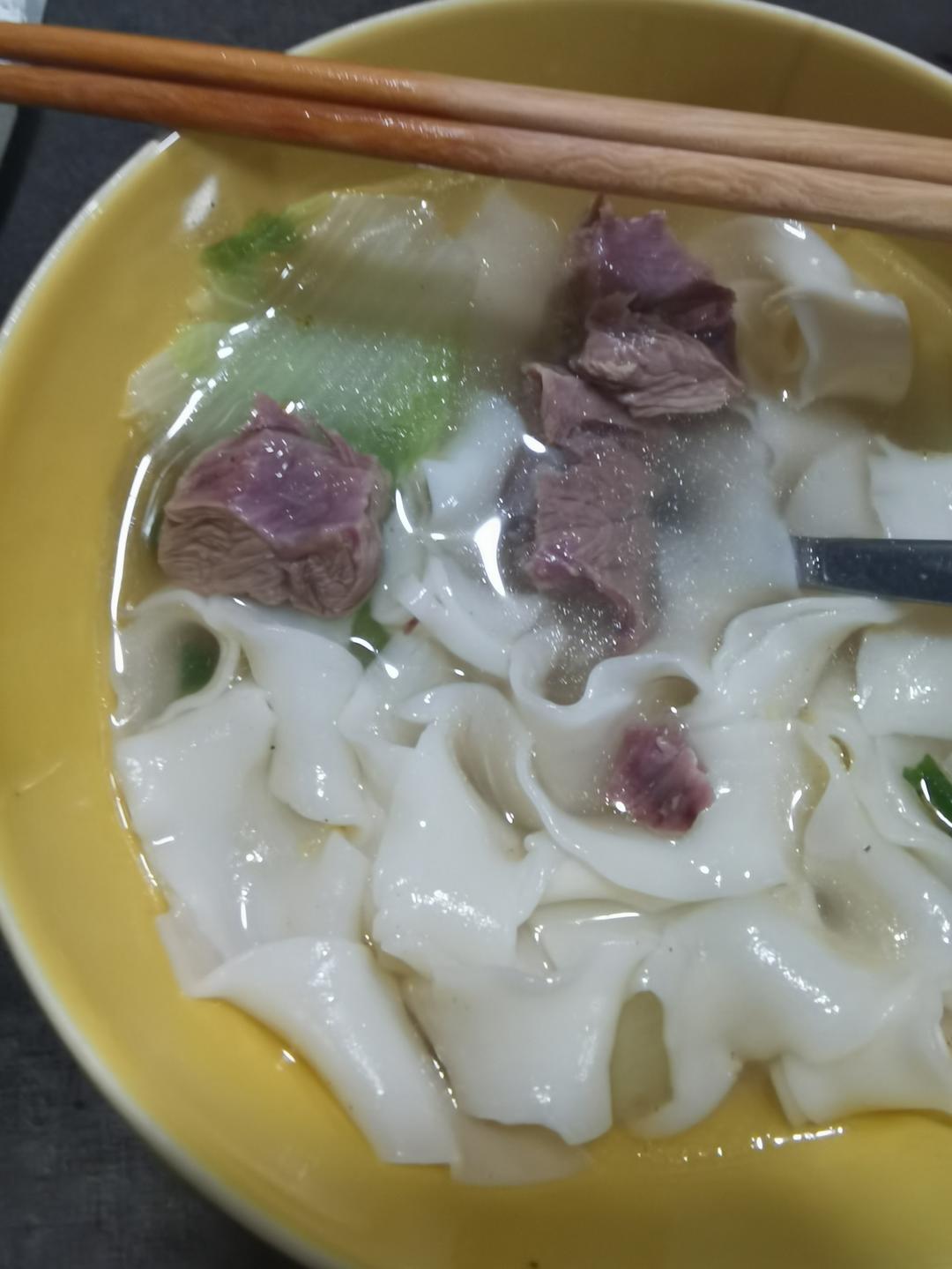 鲜掉眉毛的清炖牛肉汤（面）