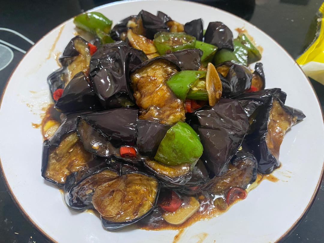 比肉好吃百倍的素炒茄子