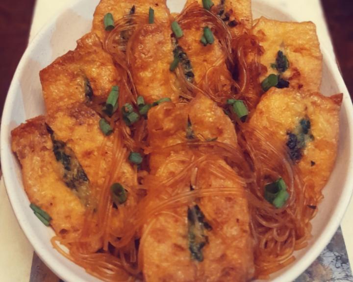 【韭香虾滑酿豆卜】的做法