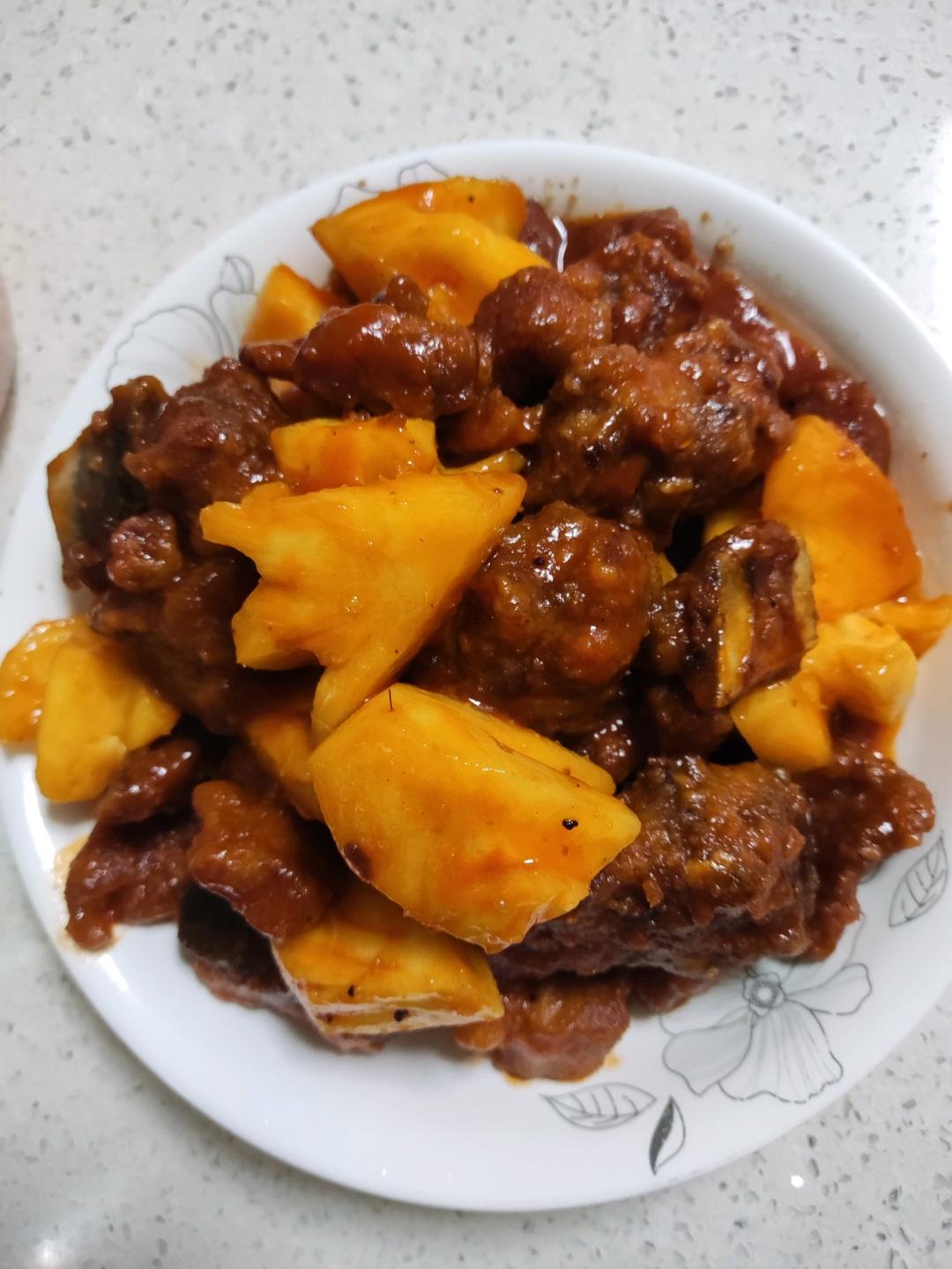 秘制菠萝咕噜肉（绝对好吃）