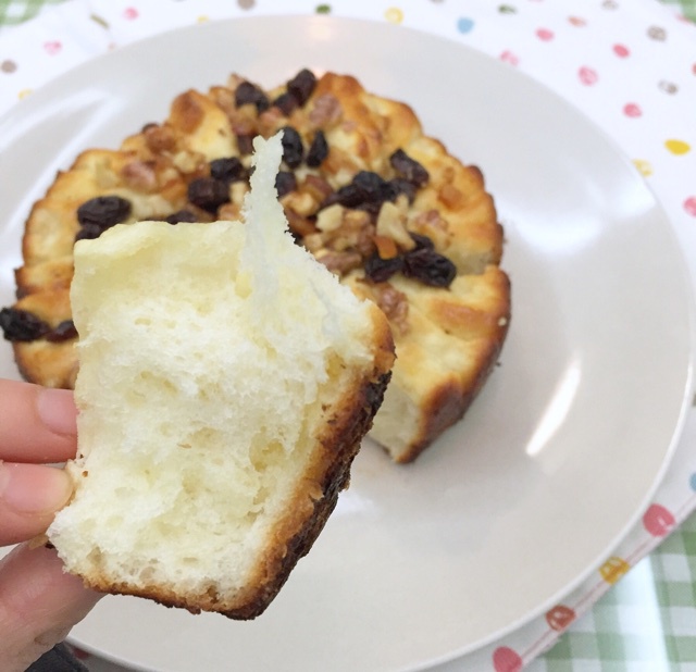 日式香浓炼乳面包