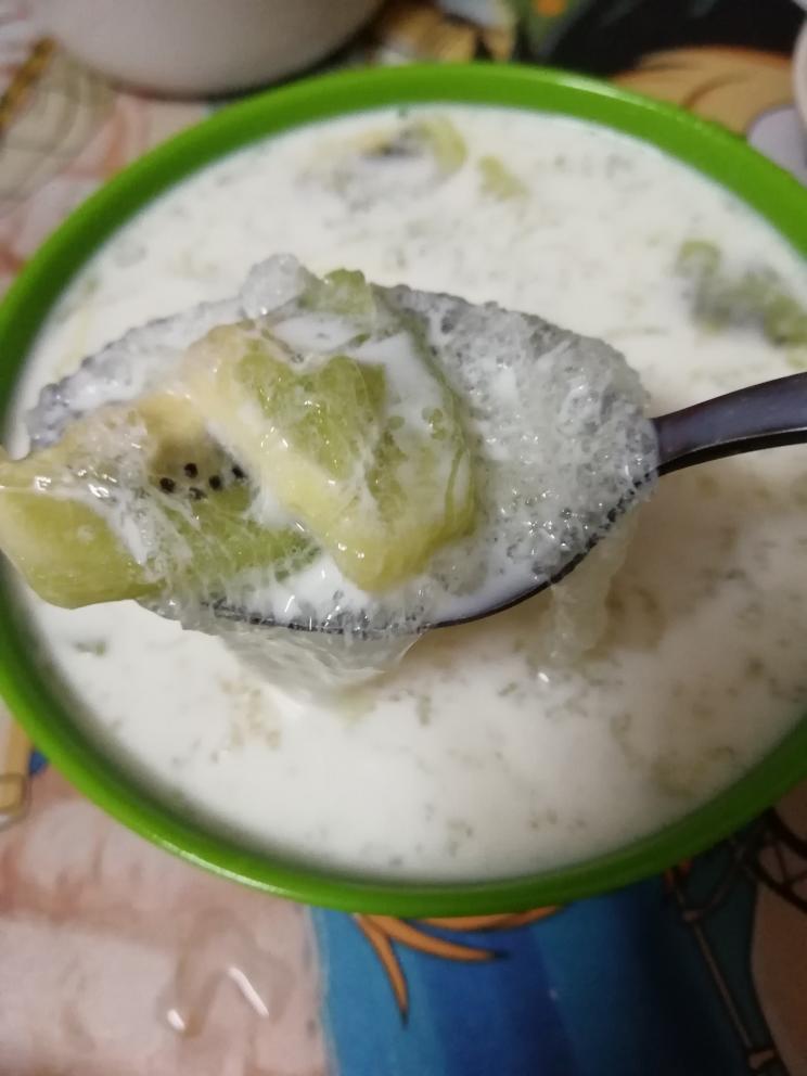 雪燕水果捞的做法