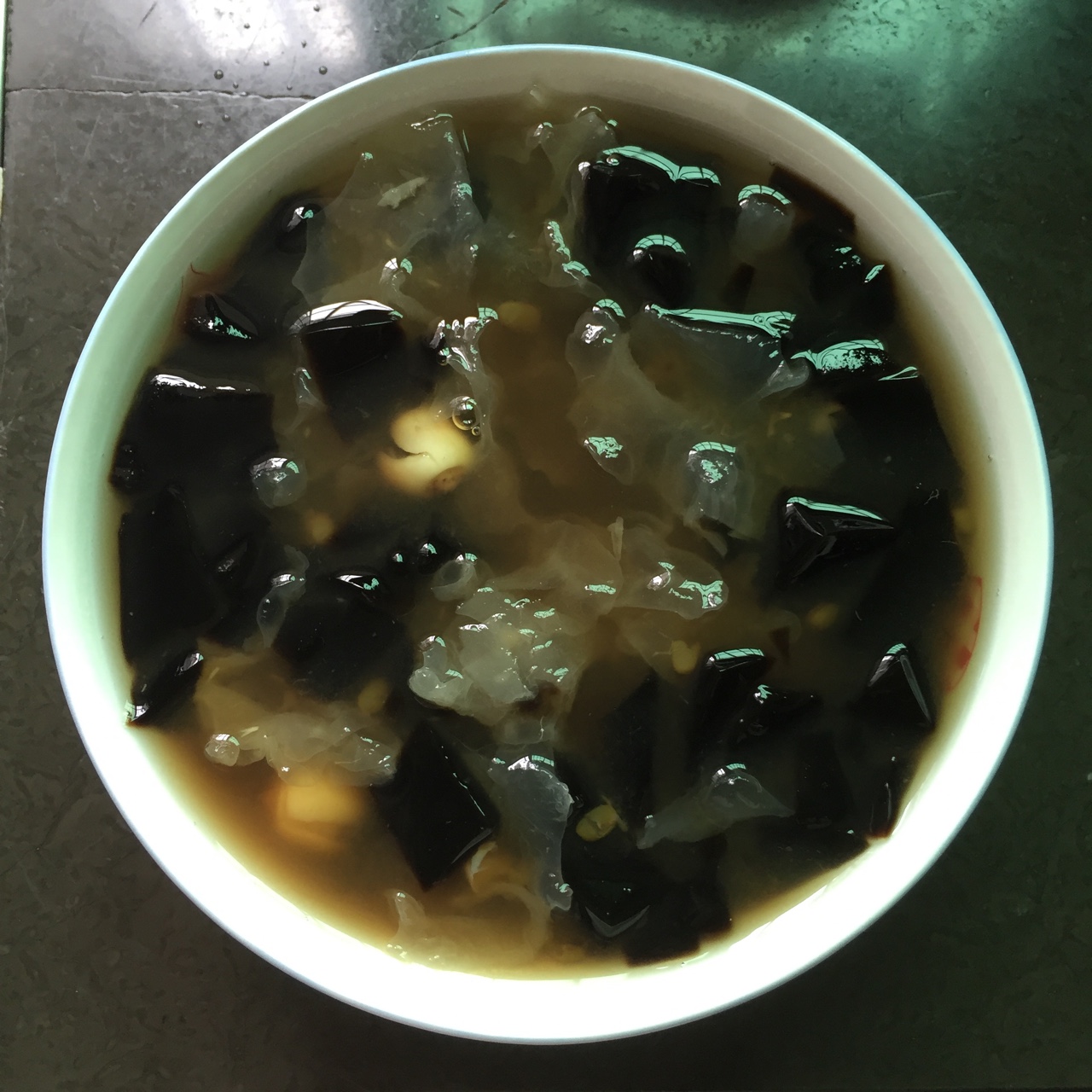 仙草奶茶