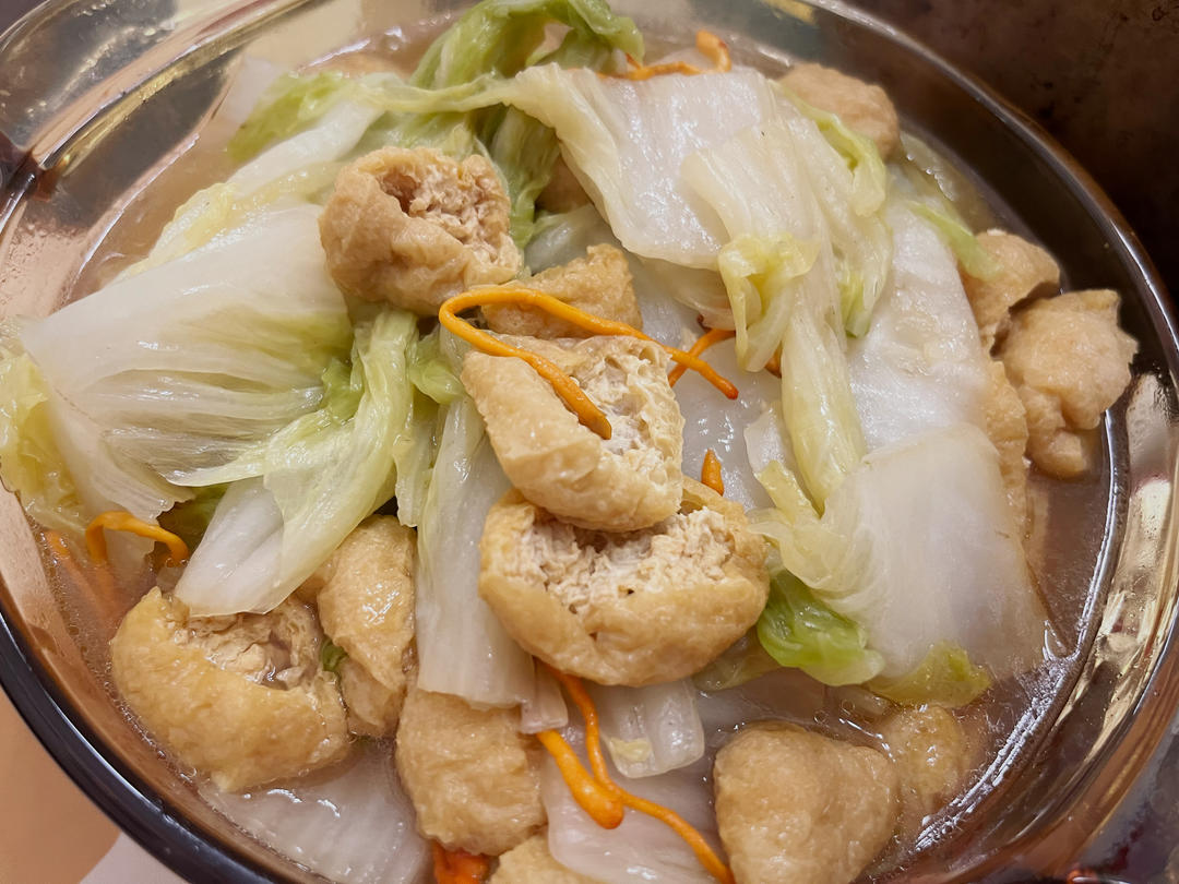 好吃到连汤汁都不剩的白菜焖豆泡，给肉都不换