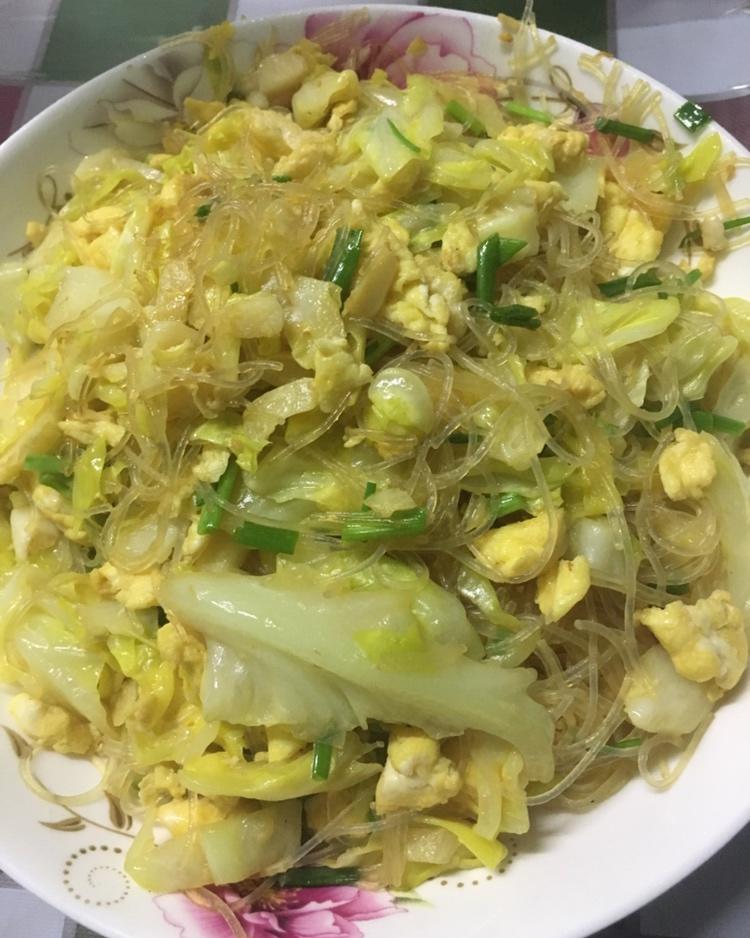 包菜粉丝炒鸡蛋
