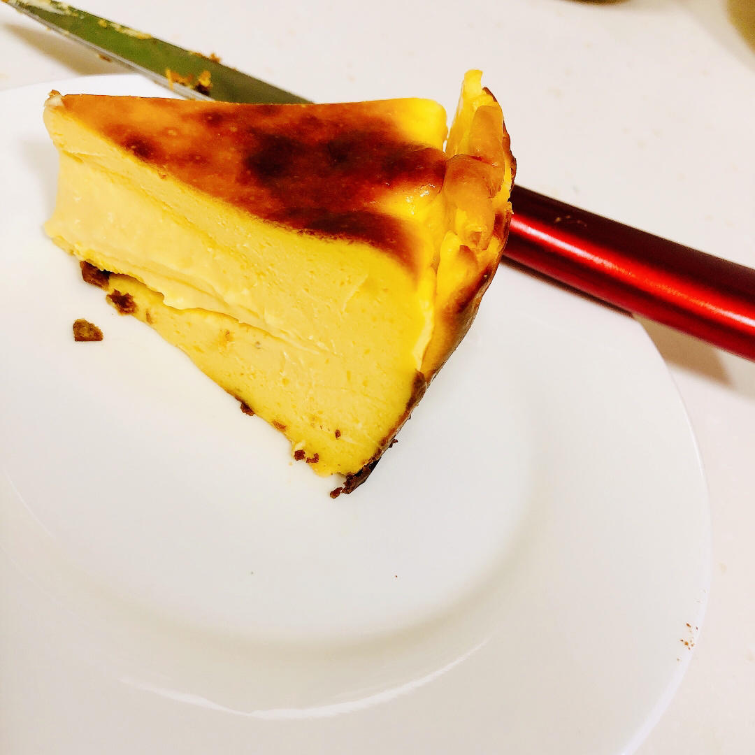 巴斯克式烤芝士蛋糕[超简单][搬运]