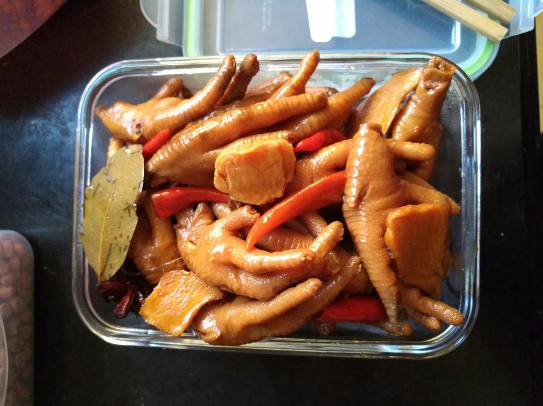 香辣卤鸡爪