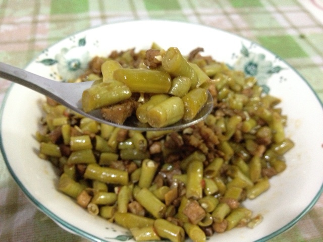酸豆角炒肉末