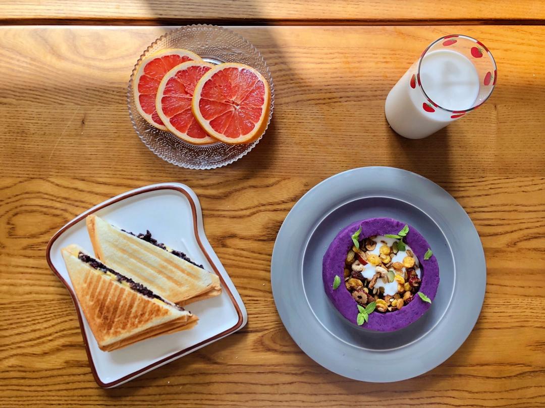 【减脂早餐】无油香蕉松饼（超简单）