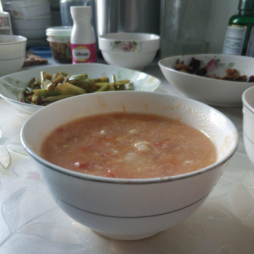 西红柿鸡蛋疙瘩汤
