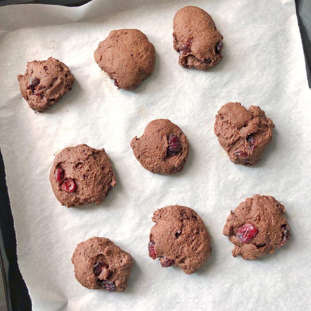 可可粉加葡萄干口味无油小软饼