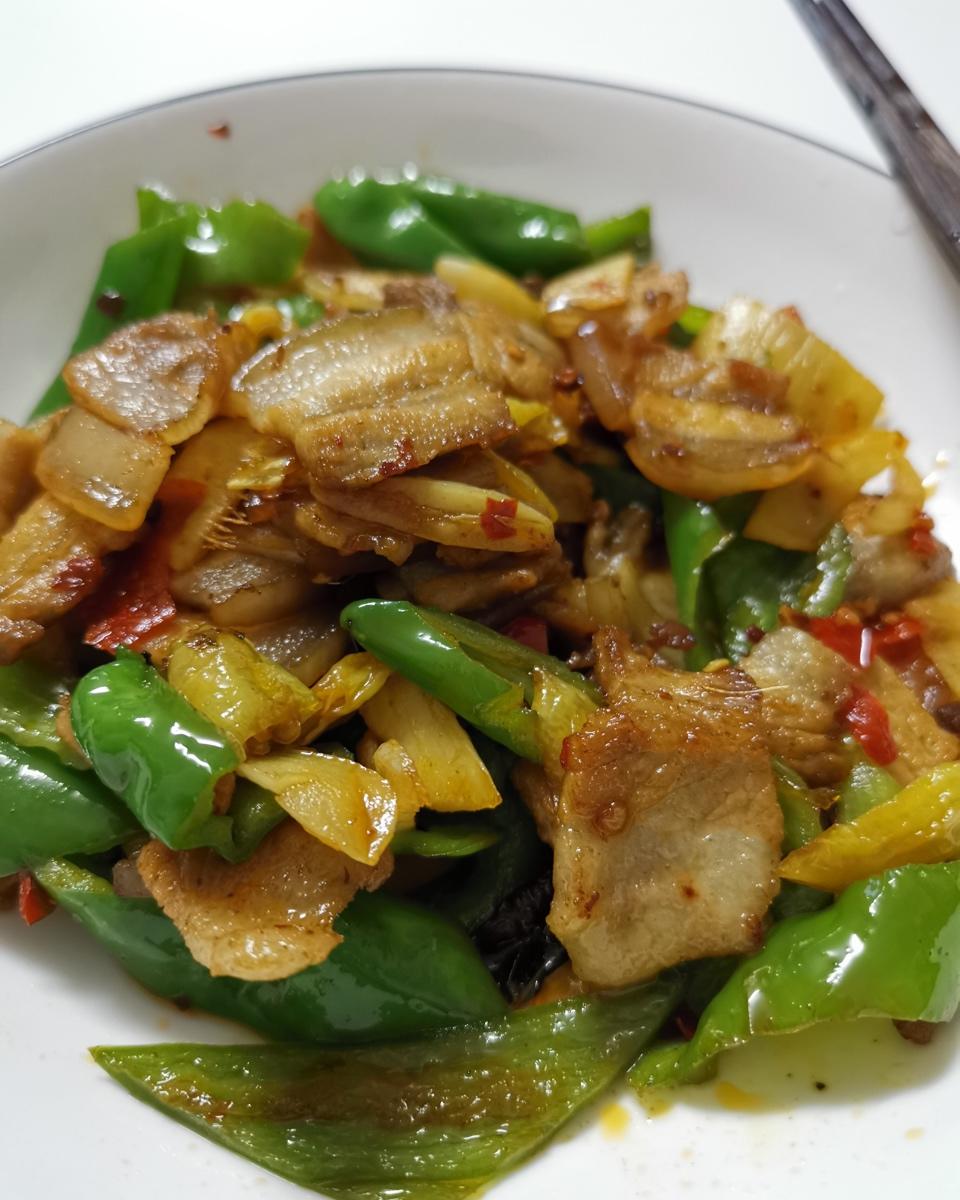 厨师长教你：“回锅肉”的正宗做法，先收藏