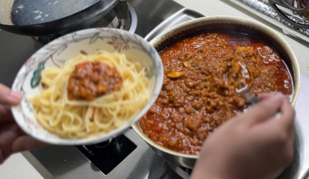 意大利肉酱面（其实只有酱）
