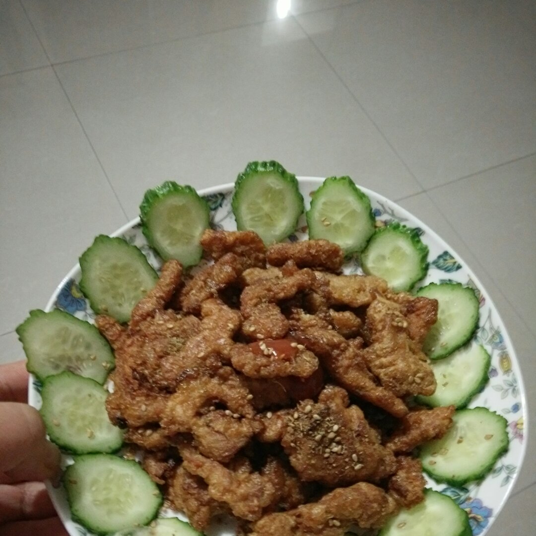油炸小酥肉