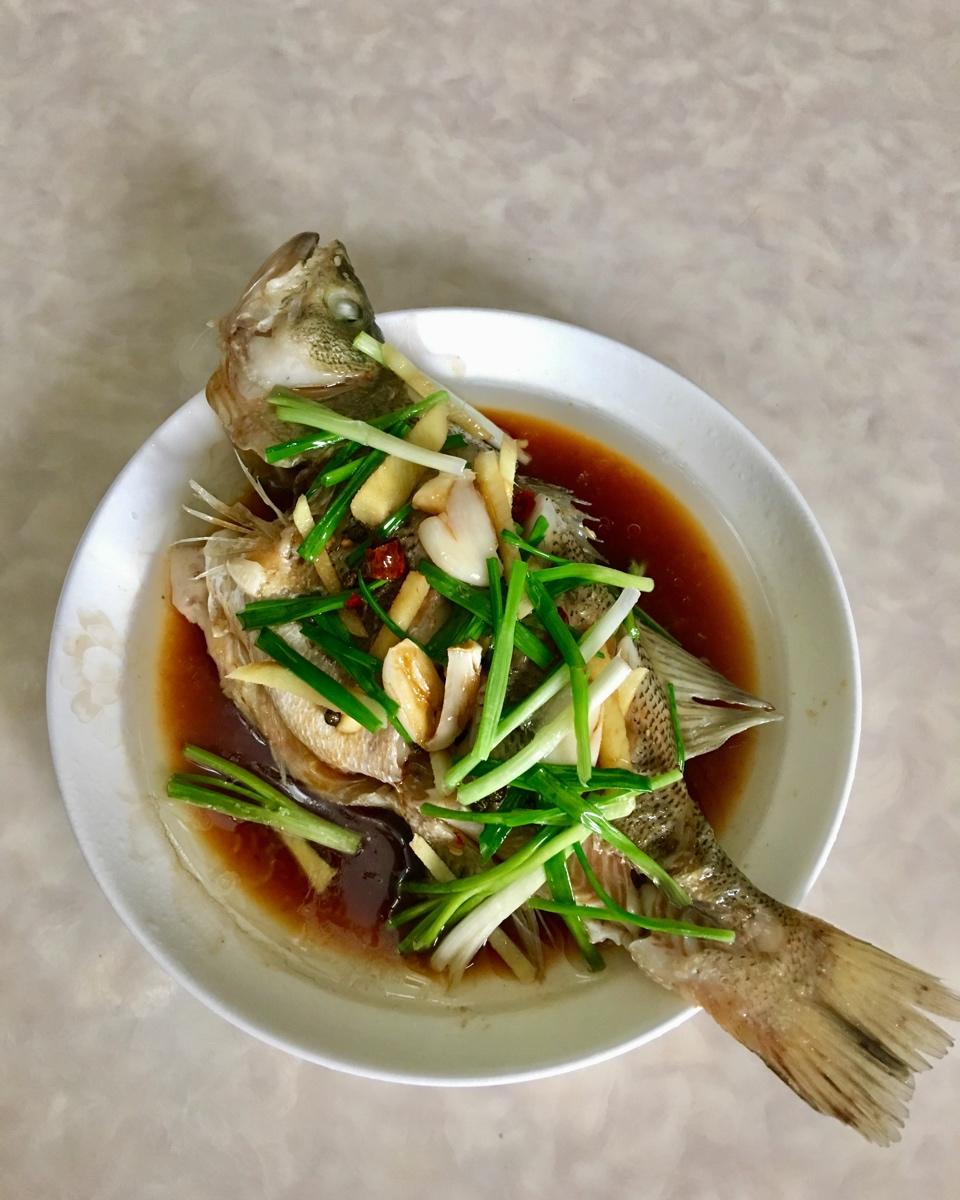 清蒸鲈鱼