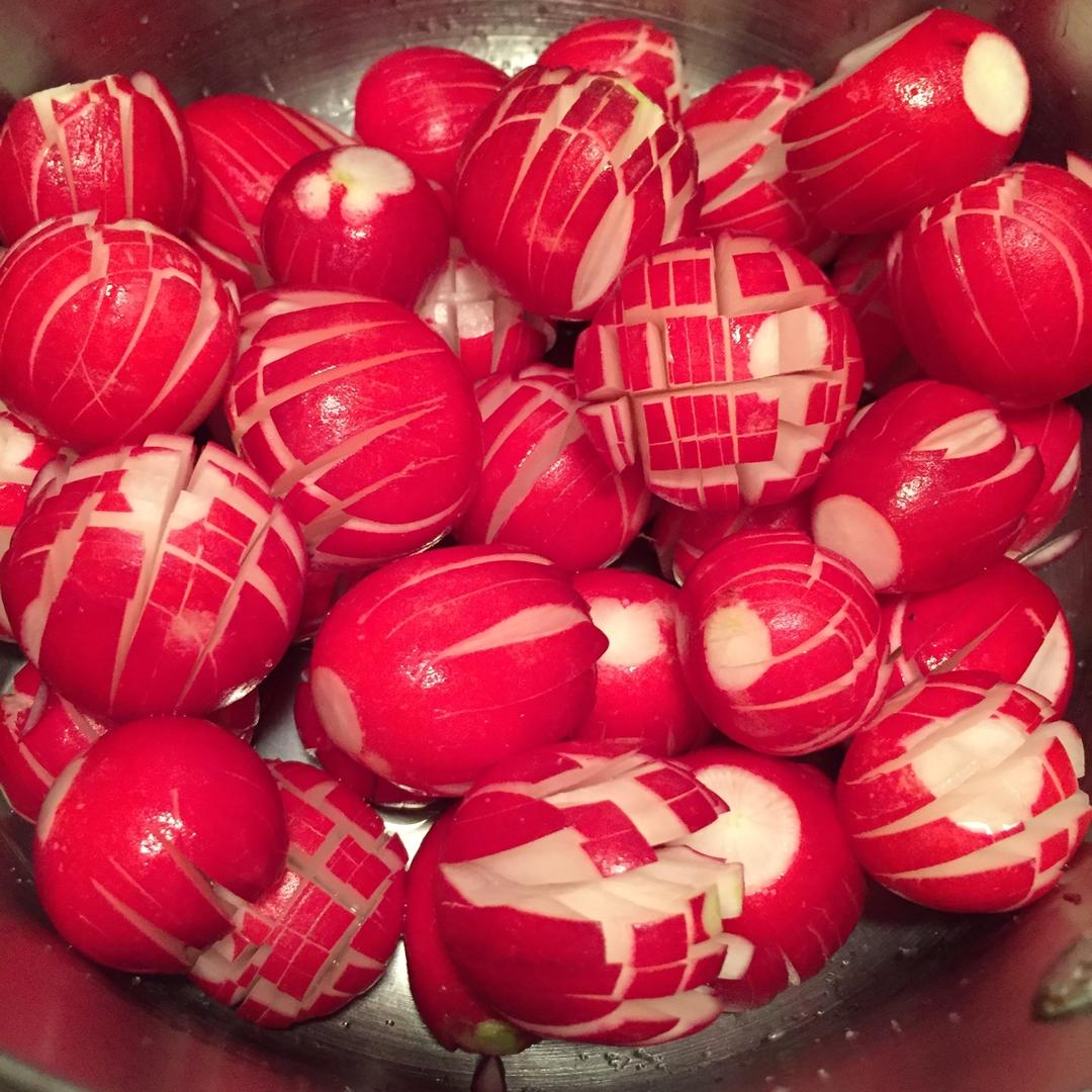 糖醋蓑衣樱桃萝卜