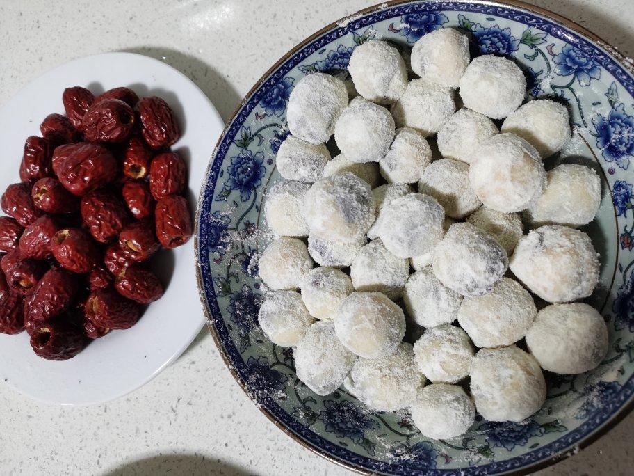 一口一个的美味网红小零食——椰香奶枣