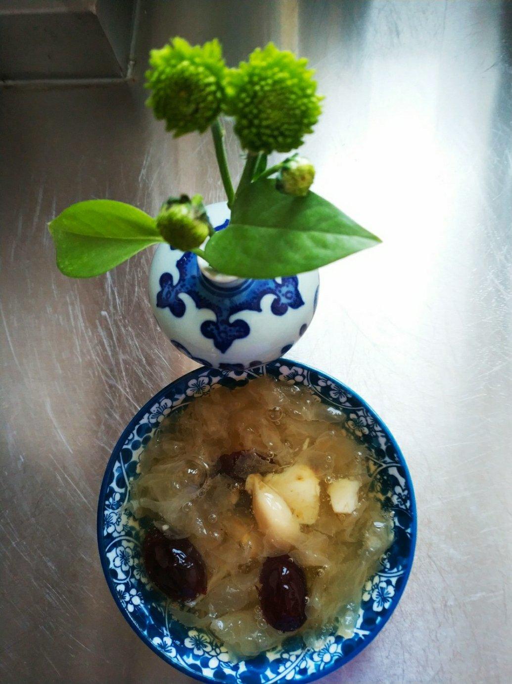 番茄炒蛋（西红柿炒鸡蛋）