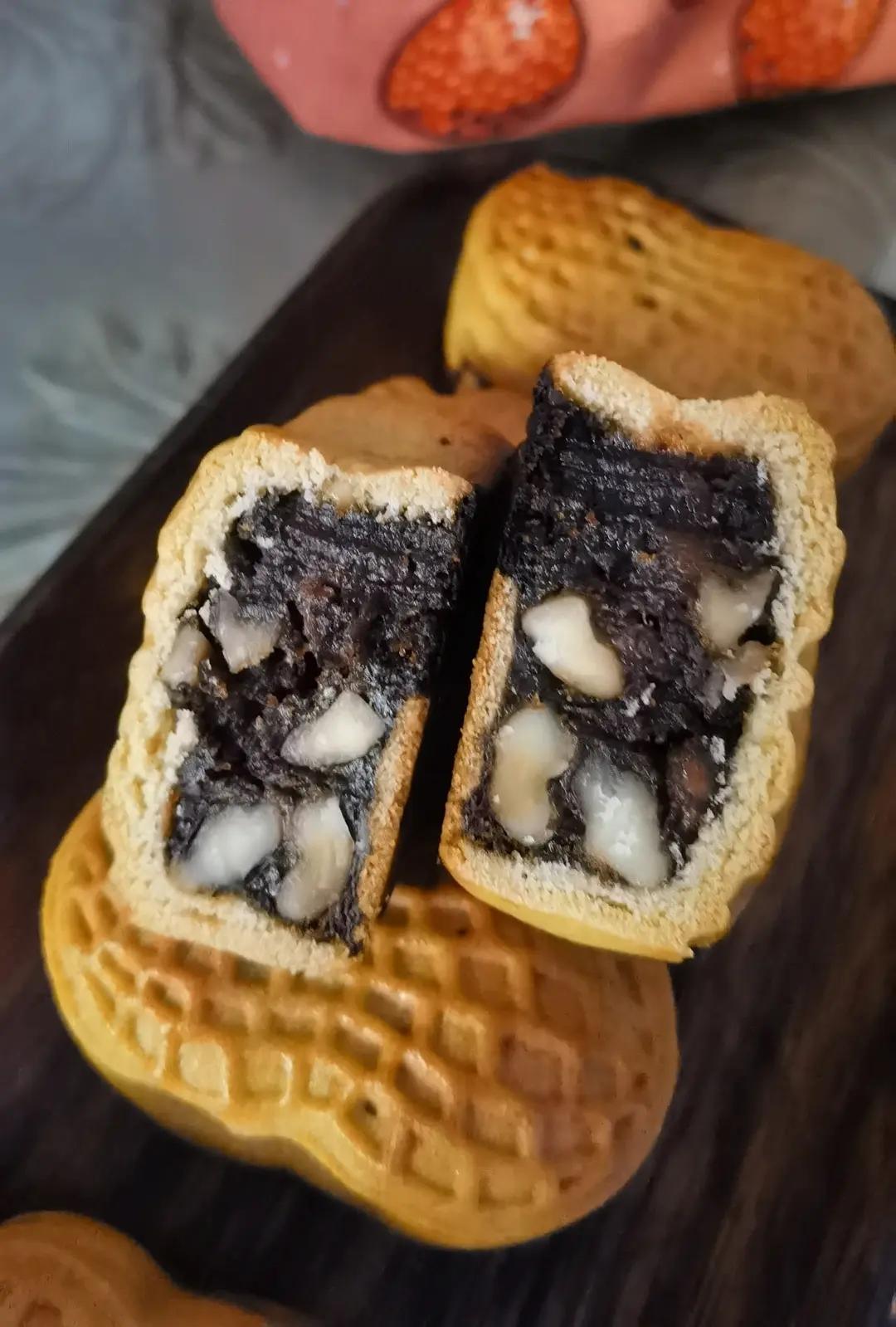 广式纯红枣核桃月饼（自制纯枣泥馅，馅不添加糖）