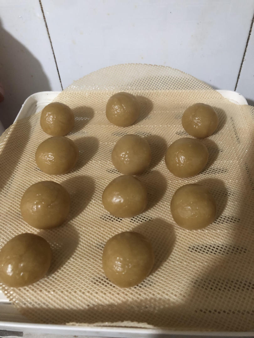 宁波特色小吃---灰汁团