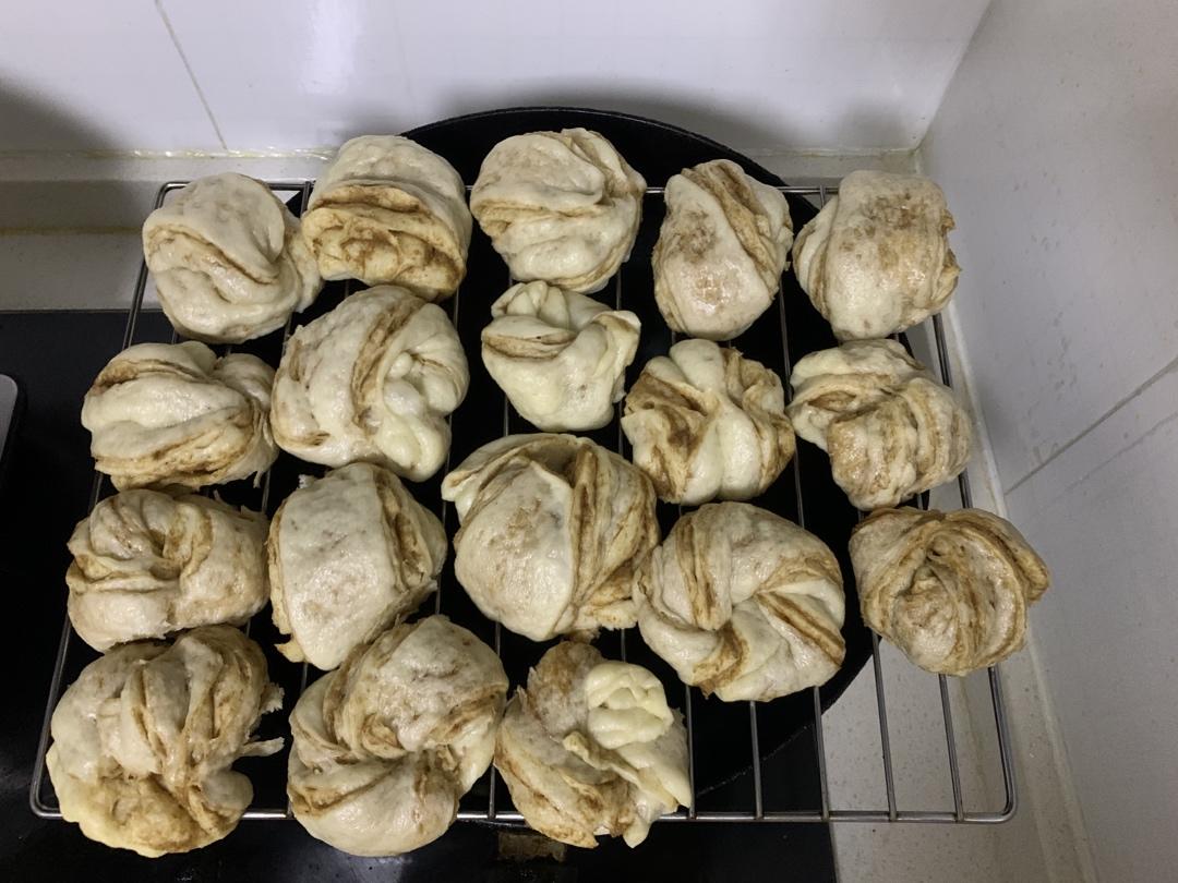 堂妈教你做麻酱黑芝麻花卷