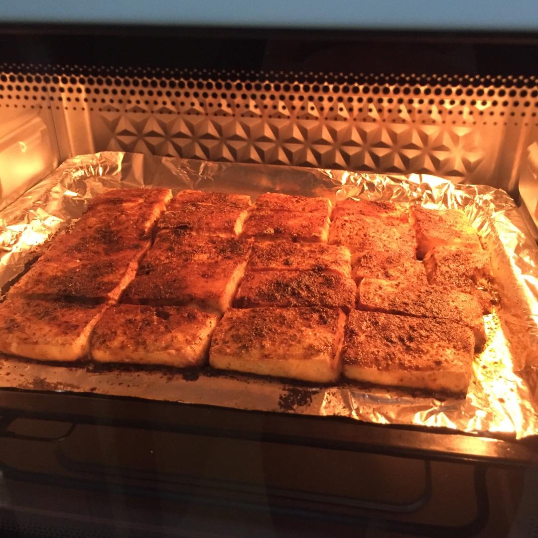 秒杀烧烤摊的烤豆腐（烤箱版）