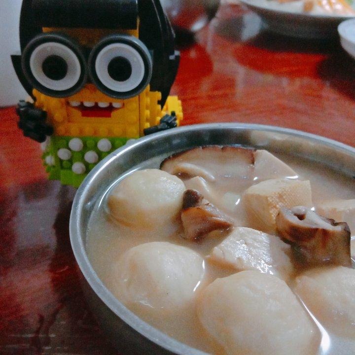 平菇豆腐汤