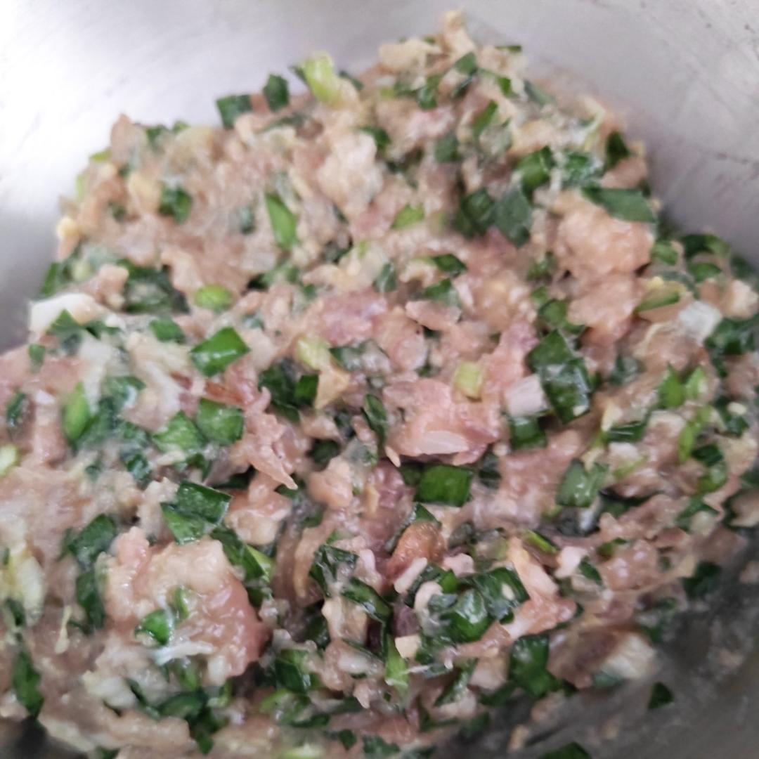 猪肉韭菜馅饺子