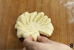 椰蓉花形面包的做法 步骤9
