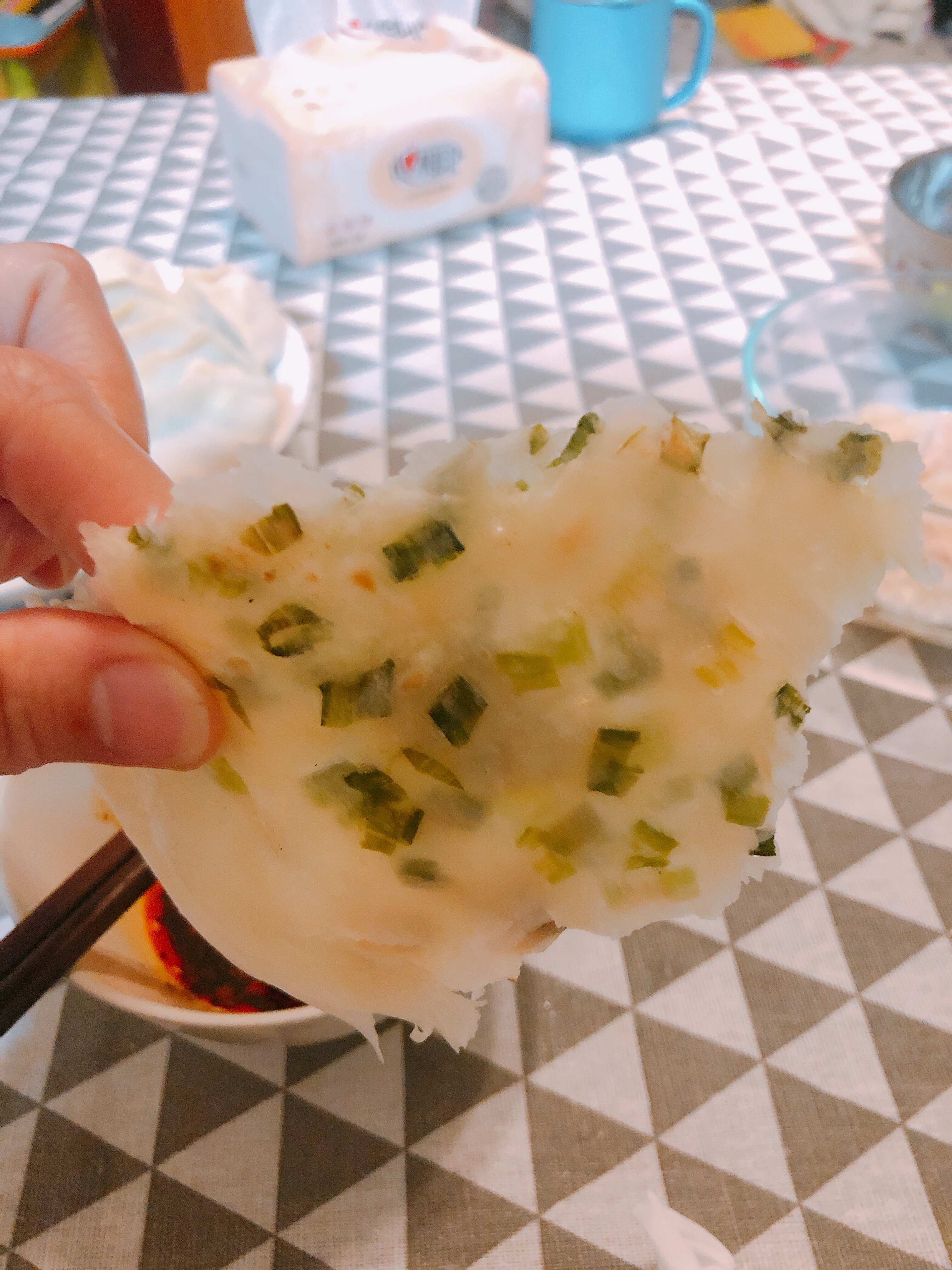 饺子皮葱油饼的做法