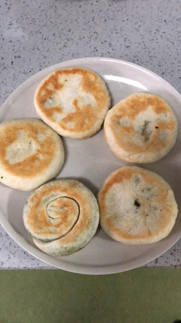 超喧软的馅饼，冷了也不会变硬，全程不用揉面