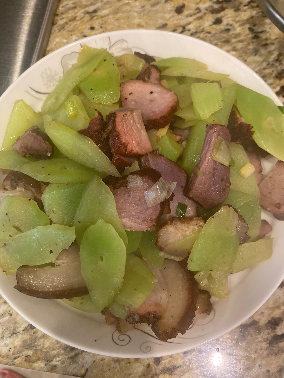 干锅莴笋腊肉