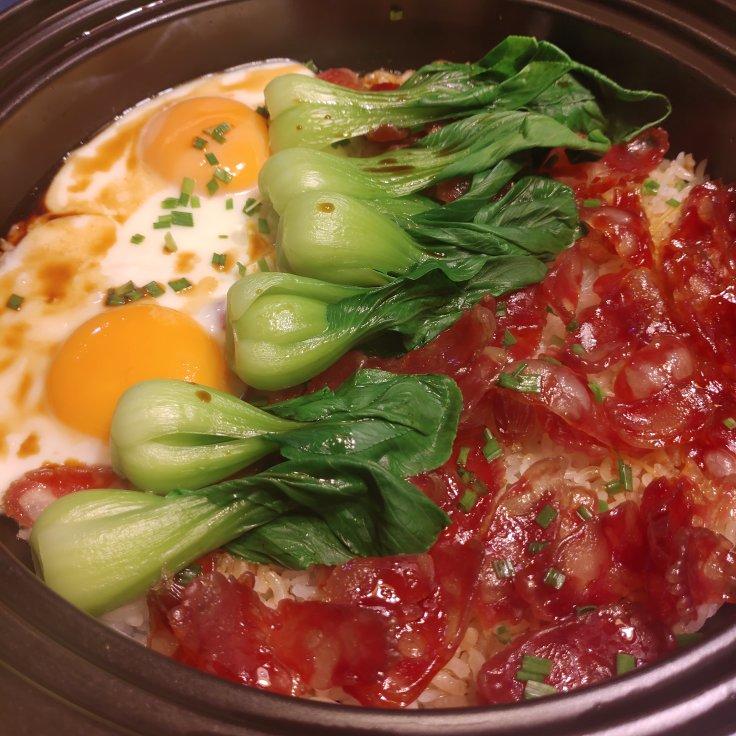 香肠煲仔饭