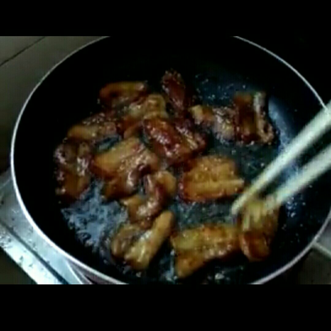 秘制煎烧五花肉