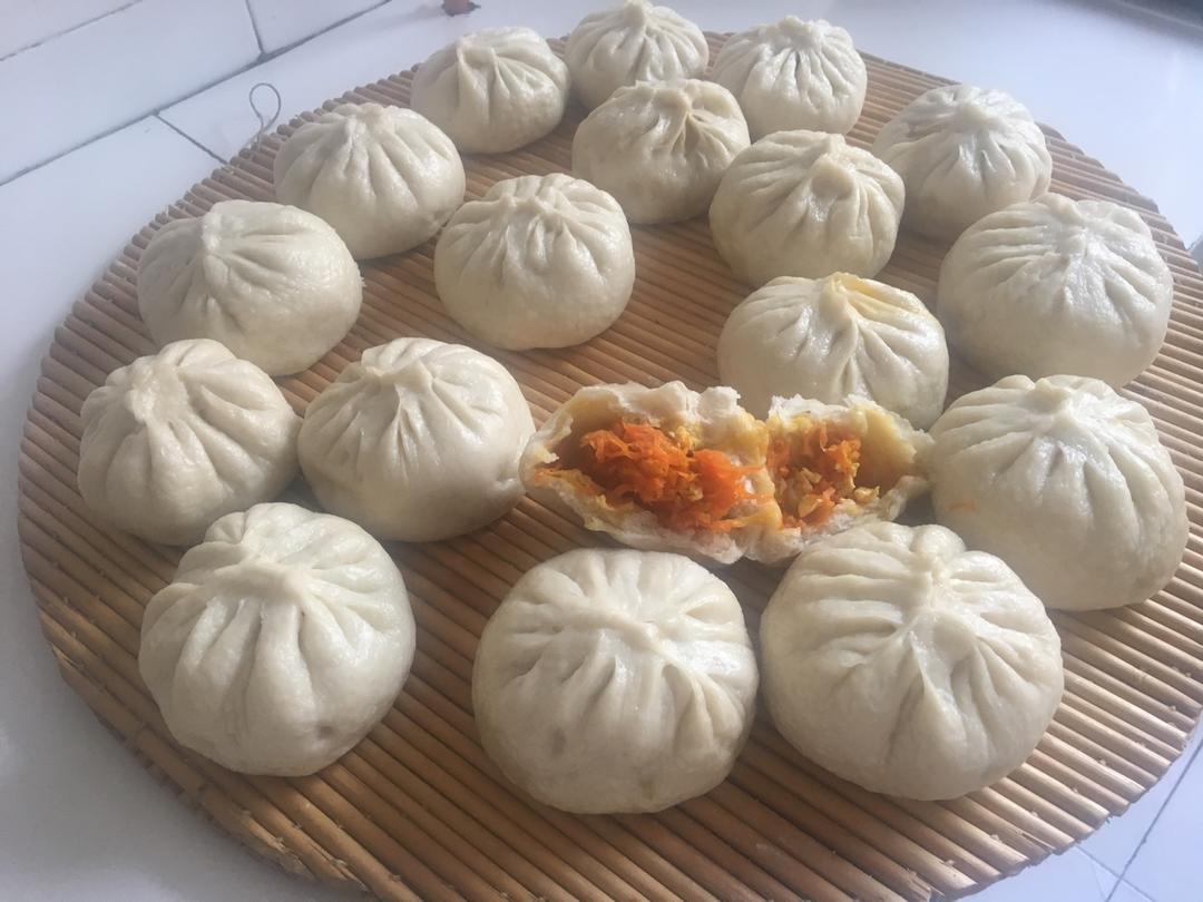 胡萝卜木耳鸡蛋素包子
