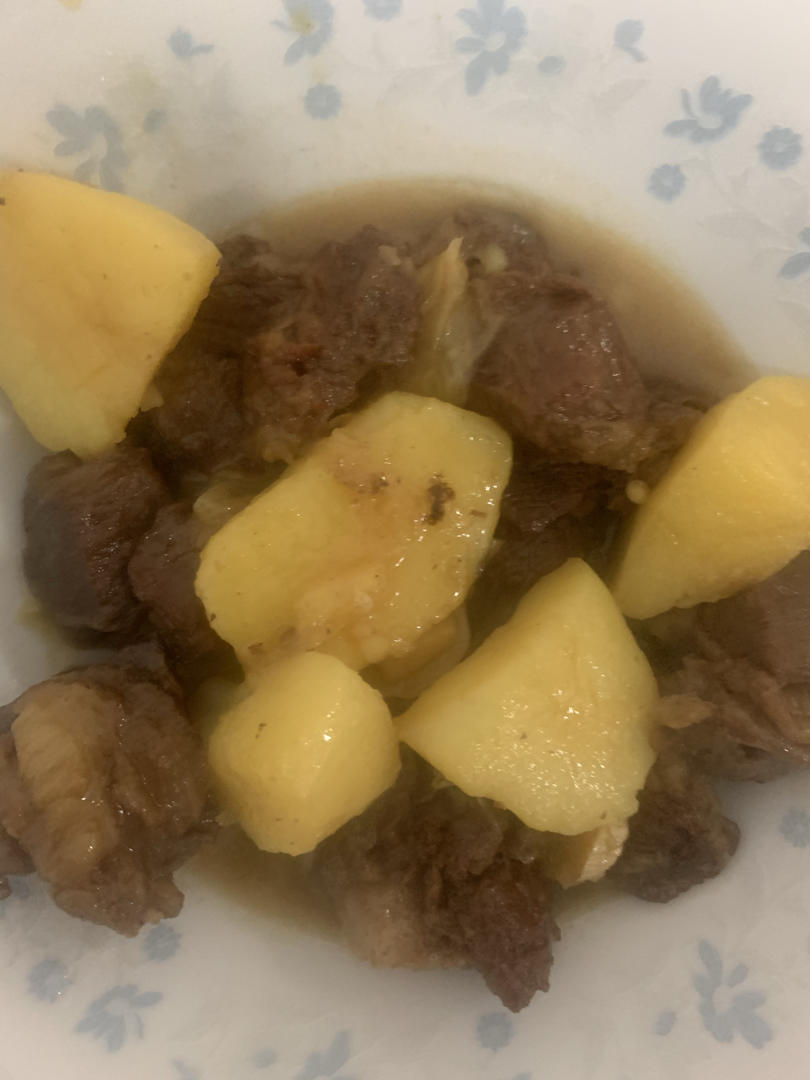 牛肉炖土豆