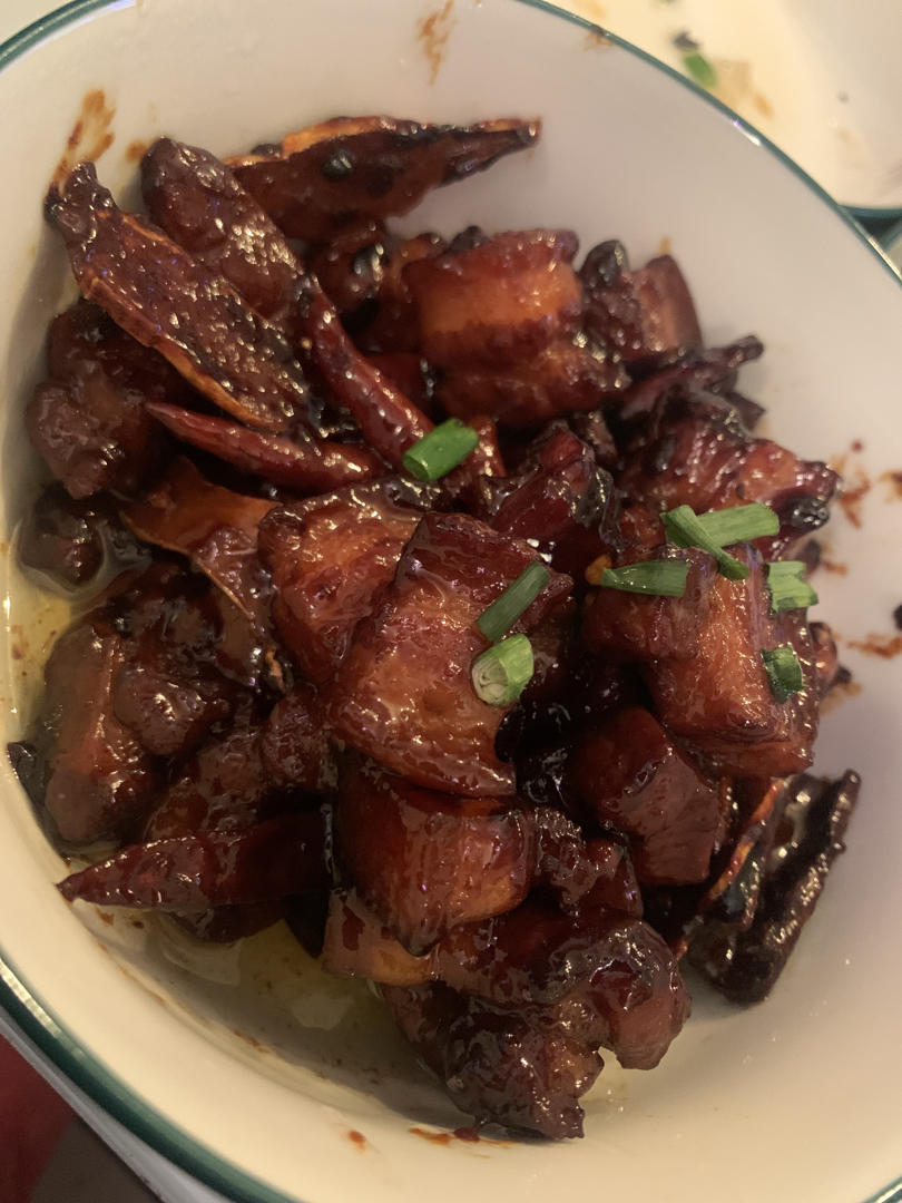 大蒜子红烧肉