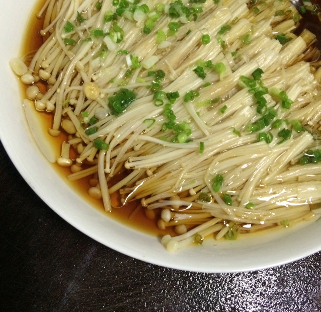 油泼金针菇